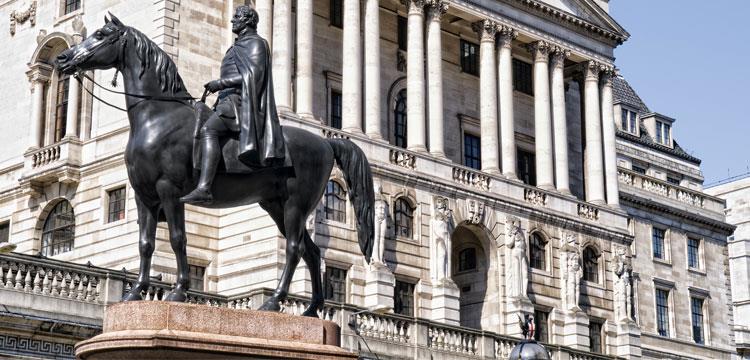 市场评论，– 英国央行决策前夕，英镑下跌(图1)